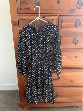 Easel Floral Three Quarter Sleeve Tiered Dress NWOT Size Small